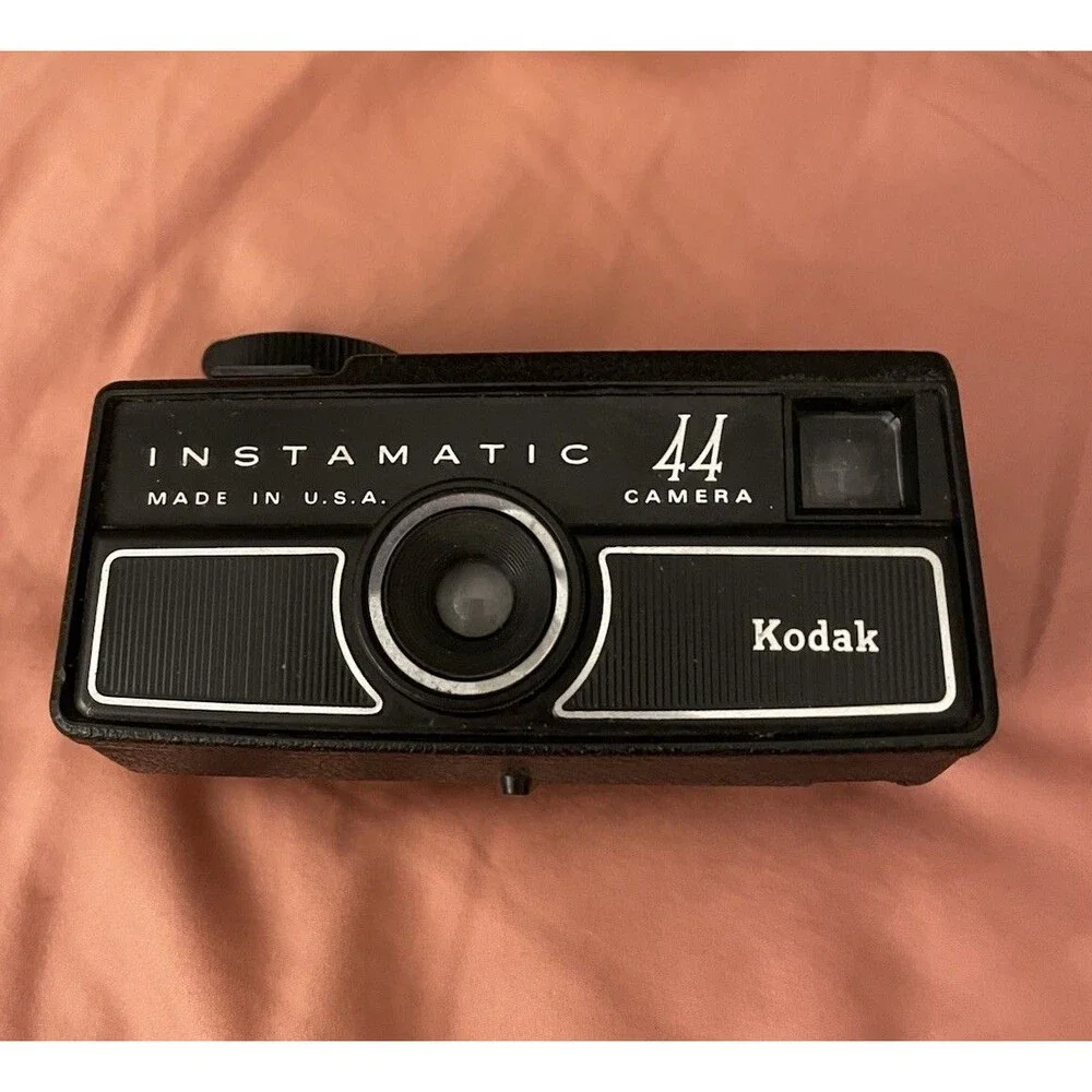 Vintage Kodak Instamatic 44 Camera Clean Made In USA With Wristlet Included